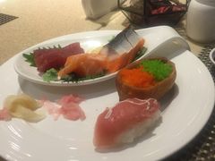 -亮马河饭店翠雅咖啡厅