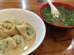 -潘国仙耳光馄饨(黄家阙路店)