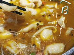 -有红鸡毛店·川菜(建设路店)