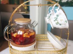 缤纷莓果茶-蜜桃花开·中西融合菜E&W(南长街店)