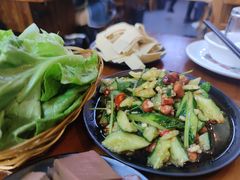 -曹丞相·地锅鸡·地锅鱼(武林店)