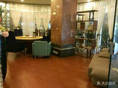 -龙景轩大酒店(宝杨路店)