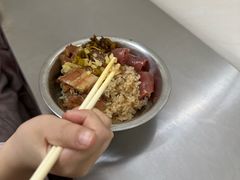 -梁阿婆廿年老牌扣肉糯米饭