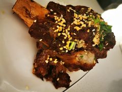 -三人行骨头王火锅(长寿店)