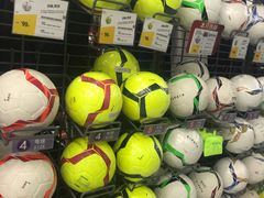 -迪卡侬(高新万达店)