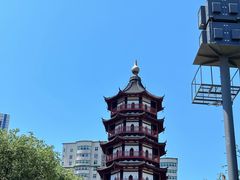 -绳金塔