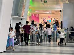 -冰纷万象滑冰场(深圳万象城店)