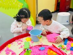 -莫莉幻想儿童乐园(长春迅驰广场店)