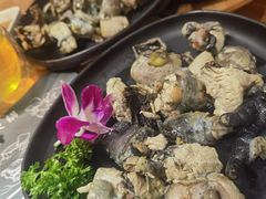 -一朵菌·野生菌探索家火锅(南亚店)