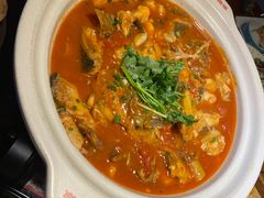 -魏铭鱼头捞饭(晋阳路店)