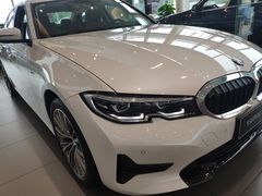 -南充通源宝马4S店(高坪店)