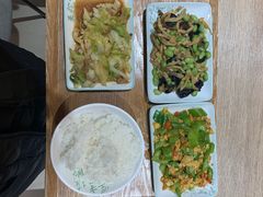 -老乡鸡(融科天地店)