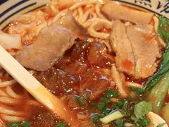 -鑫花溪牛肉米粉(印象水街都心荟店)