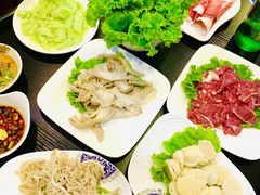 -楼外楼大刀肉传统火锅居(繁荣路店)
