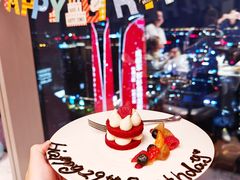 -运·中餐厅(成都华尔道夫酒店)