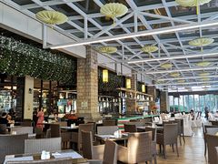 -三英温泉度假酒店-自助餐厅