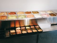 自助取餐区-包整·丝娃娃(一览甲秀楼风景店)