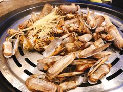 -日进一片海.生腌海鲜火锅.宵夜烧烤(三里屯总店)