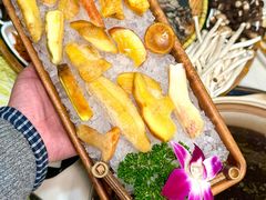 -土连锅·现熬养生汤锅(梁家巷店)