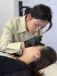 -小乐化妆美甲半永久培训学校