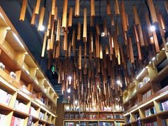 -新华书店(苍南银泰店)