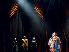 -交通银行前滩31演艺中心