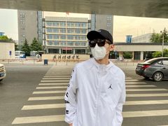 -星巴克(武汉光谷青年汇店)