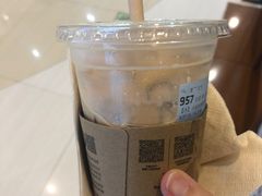 -瑞幸咖啡(临海市银泰城店)