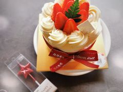 -花花卷卷·鲜食蛋糕(静安久光百货店)