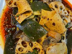 -八一路好吃街(雨田商务大厦店)