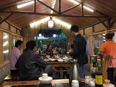 大堂-好汉锅园林秘制老火锅 柴火霸王鸡(金沙店)