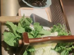 -牛村来人潮汕牛肉火锅(西单店)