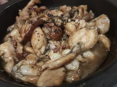 黑松露牛肝菌焖牛蛙-云海肴·汽锅鸡·云南菜(美罗城店)