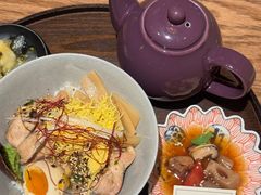-啢啢茶寮(芳华横街店)