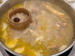人参滋补鸡-朴小妹人参鸡汤火锅(长白山万达店)