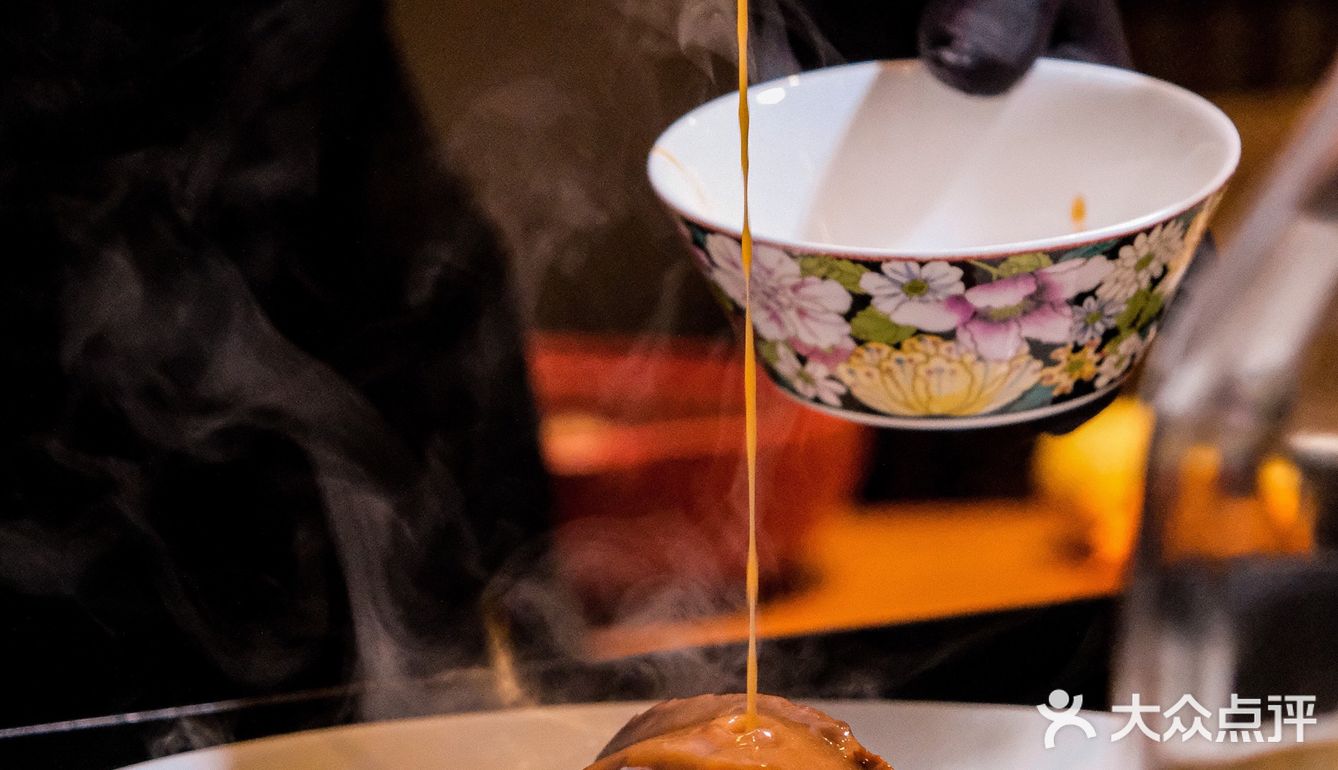 可以看到江景的餐厅🍴照片给我拍起来