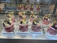 -罗森尼娜(德思勤店)