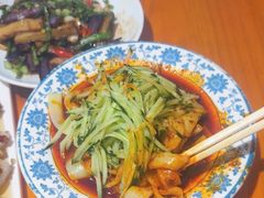 -柴窝堡22号辣子鸡·传承新疆菜