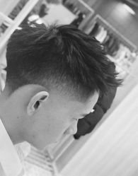 -贝勒爷专业男发