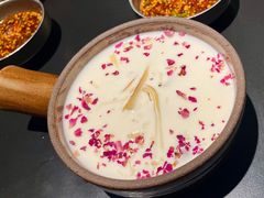 -Ameigo梅果·云贵川bistro(长宁来福士店)