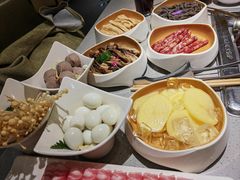 -海底捞火锅(银泰中心店)