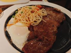 -豪客来牛排(人民东路店)