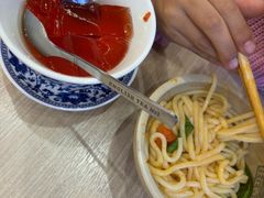 -桂在香知桂林米粉(红博中央公园店)