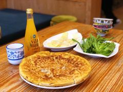 青稞酸奶饼-四姑娘山阿巴郎·藏式花园餐厅