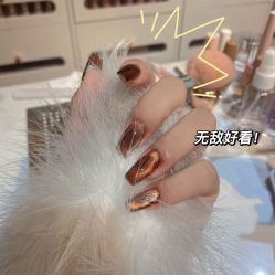 -悦己美甲美睫