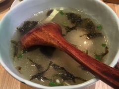 鱼籽鲜虾小馄饨-陈家生煎(世茂双子塔店)