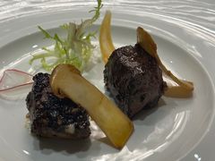 香煎当季松茸&nbsp;M9&nbsp;和牛粒-今轩中餐厅(西安经开洲际酒店)