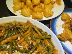 -靠山屯东北农家菜(八龙桥雅苑店)
