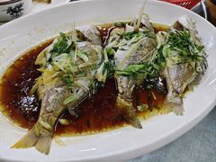 -南沙辉记烧鸡·荔枝木炭火吊烧(旧镇店)