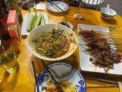-老何太太鹤岗小串·团建聚餐(龙华店)
